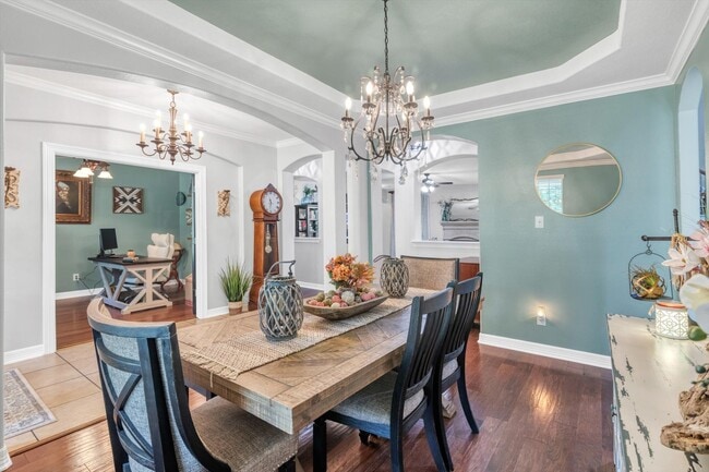 Building Photo - 8810 Tumblewood Dr