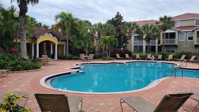 Building Photo - 5711 Bentgrass Dr