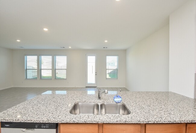 Building Photo - 8138 Leisure Pt Dr