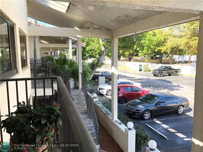 Building Photo - 3100 NW 46th St