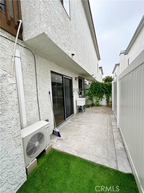 Building Photo - 13532 Francisquito Ave