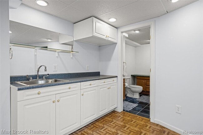 Building Photo - 35263 Kings Forest Blvd