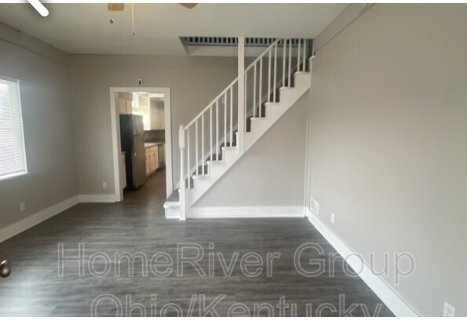 Building Photo - 8967 Cam Dr