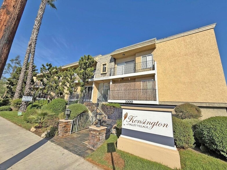 Building Photo - 5000 Whitsett Ave