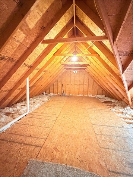 Building Photo - 4201 SW Layton Rd