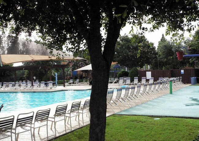 Building Photo - 3015 Marigold Drive