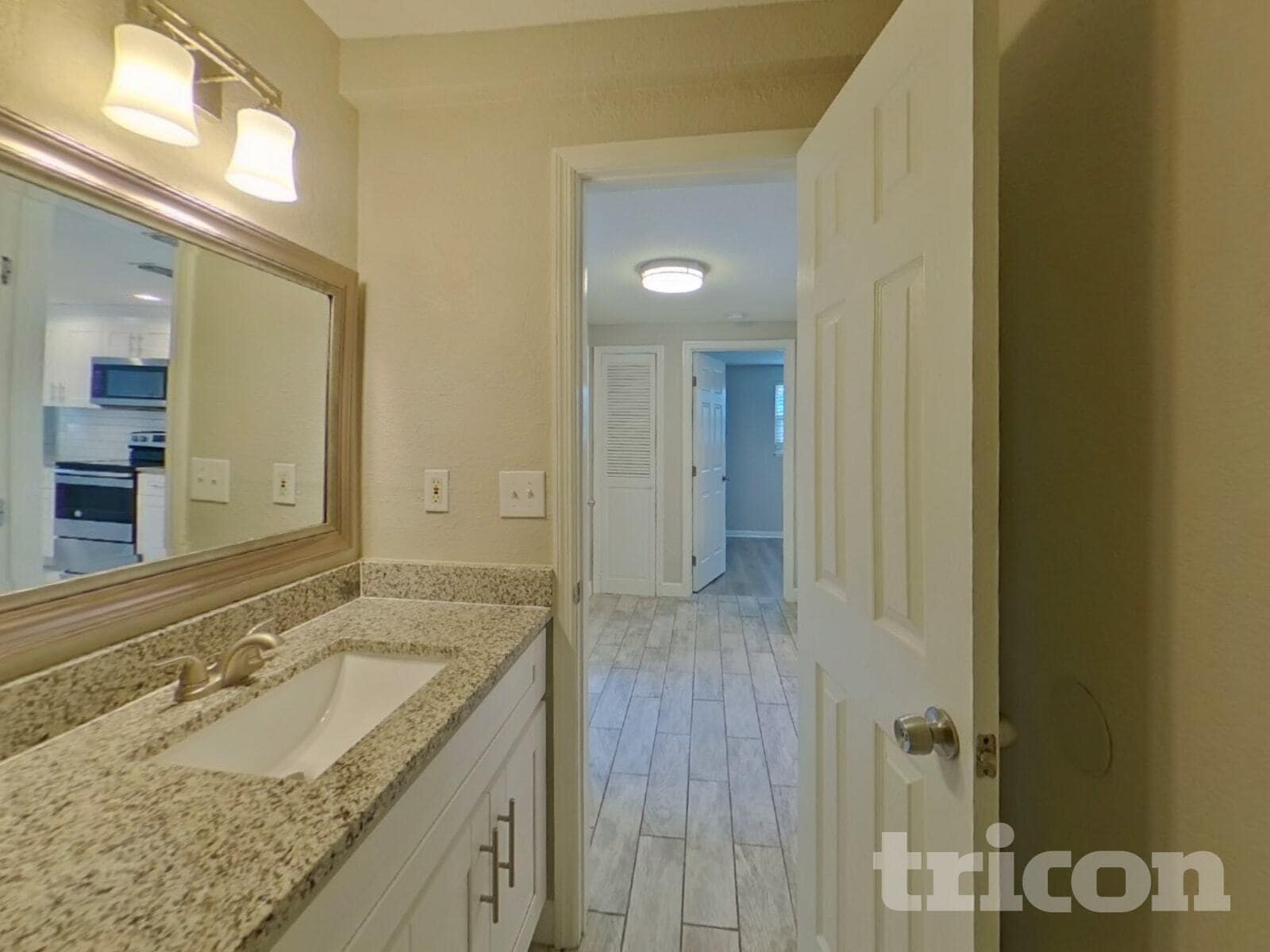 Building Photo - 4460 49th Ave N