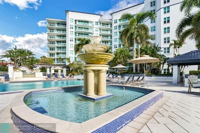 Building Photo - 500 SE Mizner Blvd