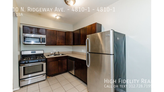 Building Photo - 4810 N Ridgeway Ave