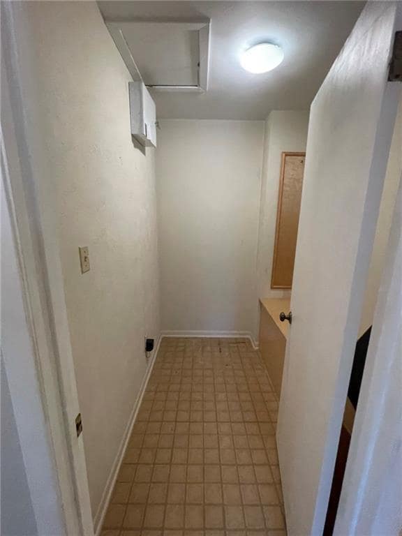 Building Photo - 1311 Cardinal Hill Dr