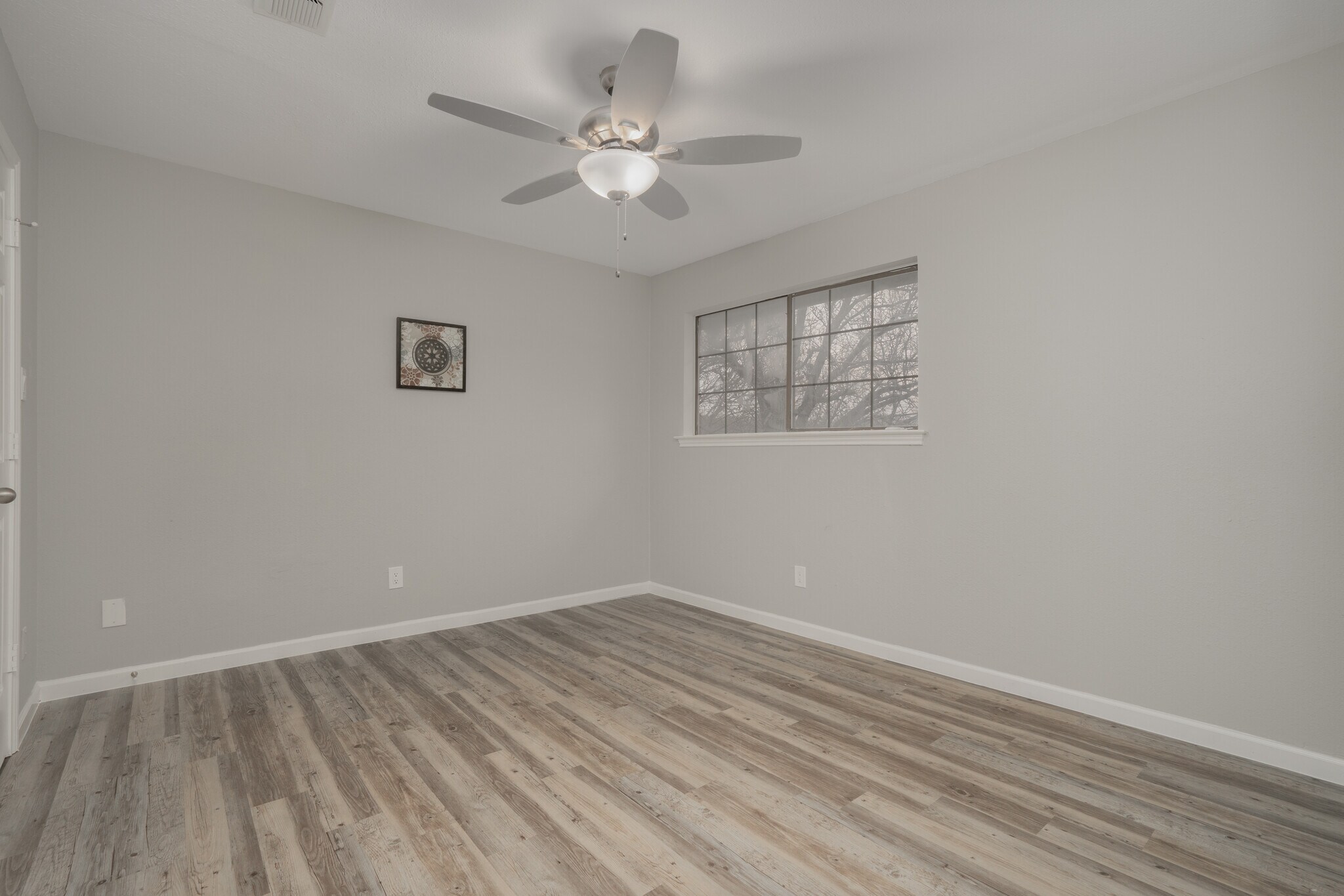 Building Photo - 317 Benjamin St