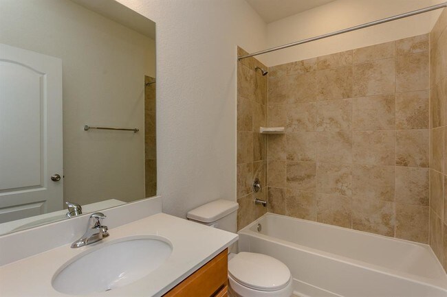 Building Photo - 22219 Davenport Downs Ln