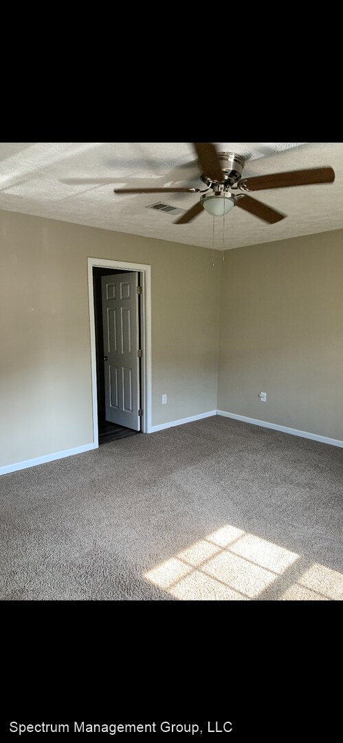 Building Photo - 3 br, 2 bath House - 2015 Jonathan Drive