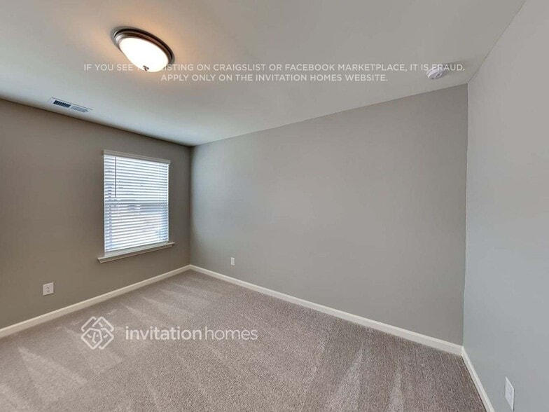 Building Photo - 143 Webster Cir