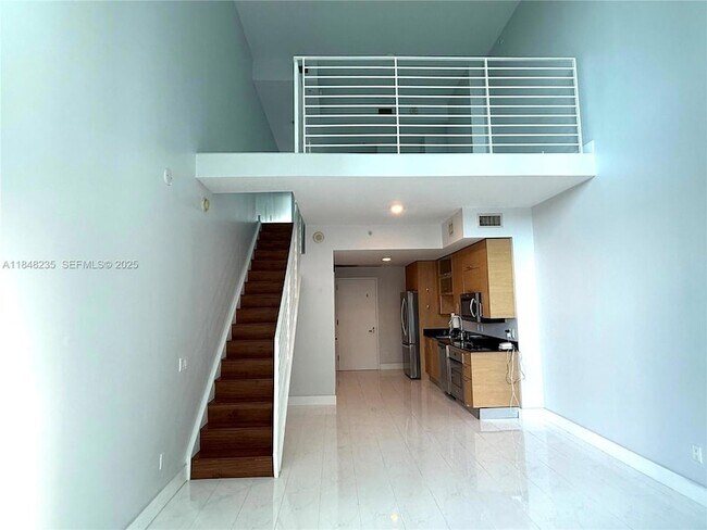 Building Photo - 60 SW 13th St