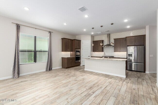 Building Photo - 17719 N 50th Way