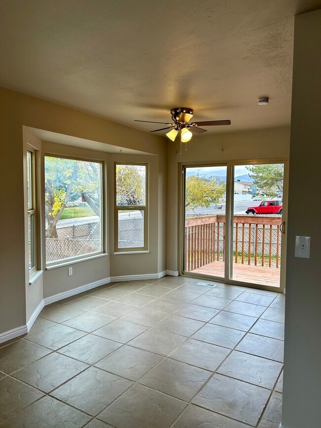 Building Photo - Remodeled 3 Bed, 2 Bath Home in West Jordan — Available Now