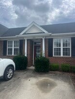 Building Photo - 323 Monlandil Dr