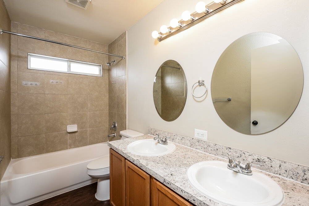 Building Photo - 1405 Timberbend Cir