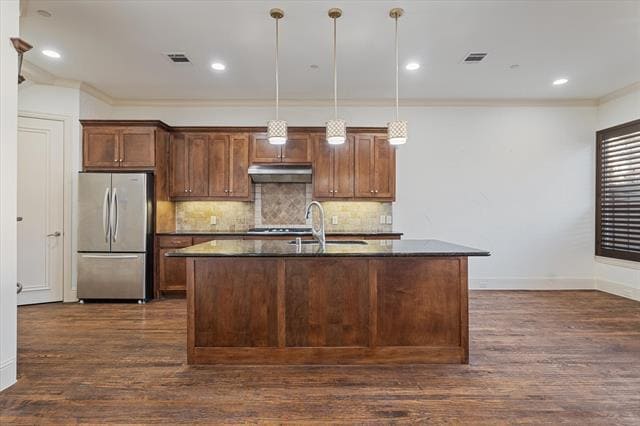 Building Photo - 14739 Stanford Ct