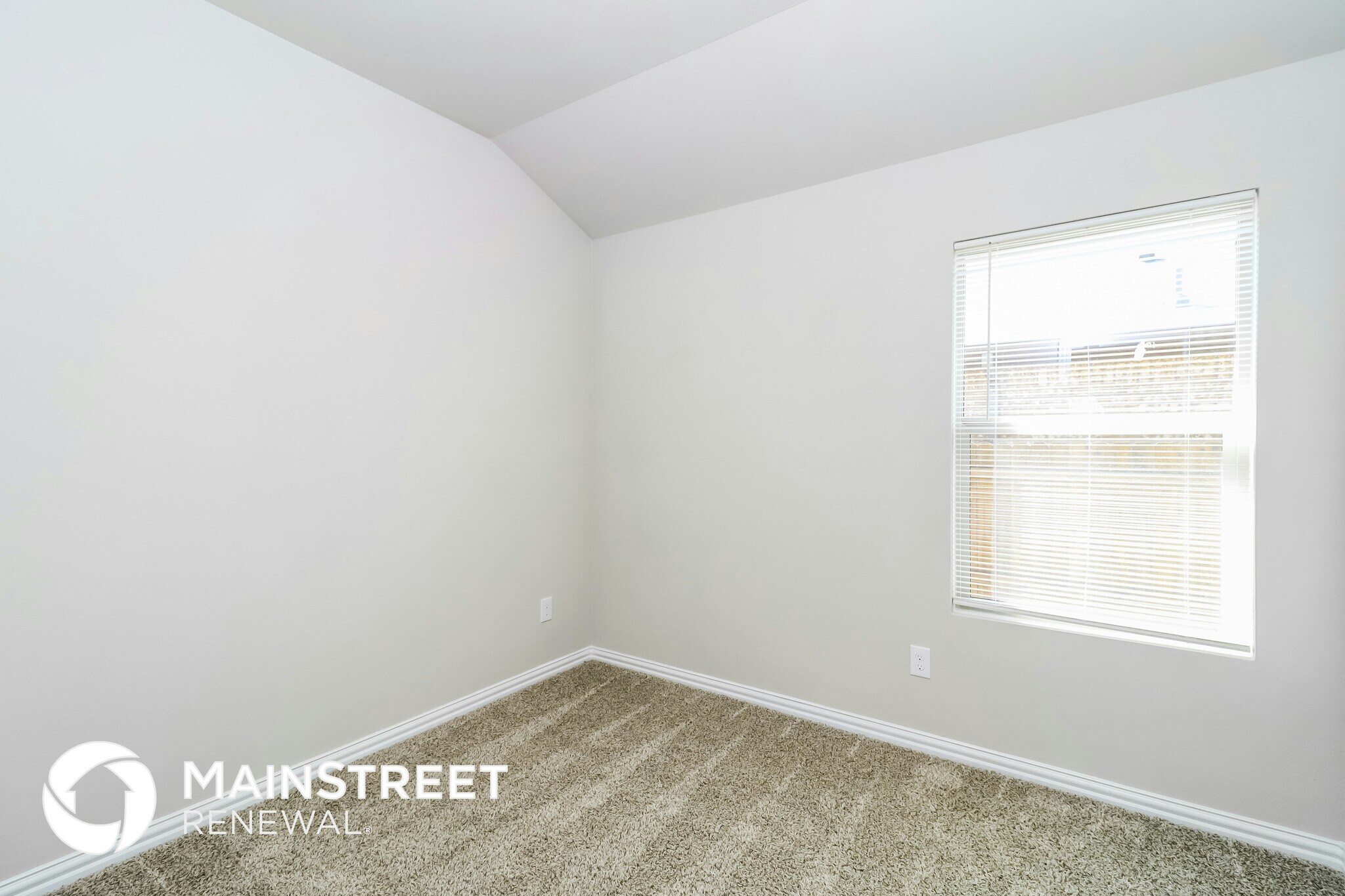 Building Photo - 6333 Armadillo Ct