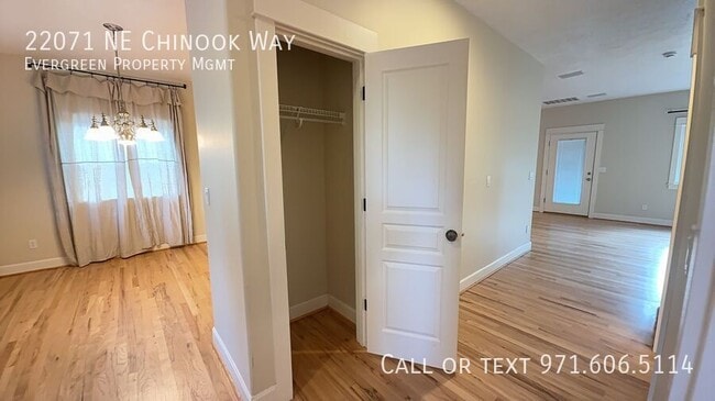 Building Photo - 22071 NE Chinook Way