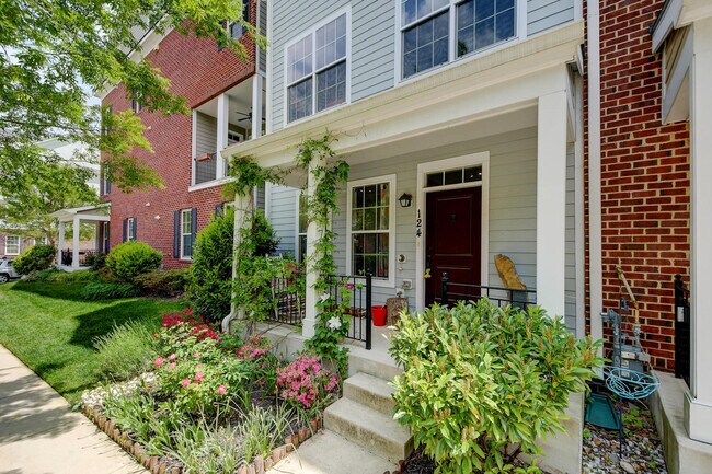 Building Photo - 124 Meridian Ln