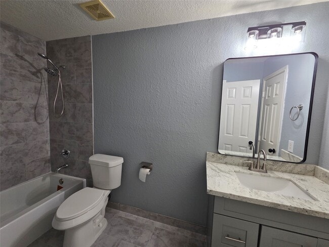 Building Photo - 9526 Heflin Colony Dr