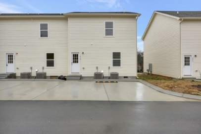 Building Photo - 418 Caldwell Dr