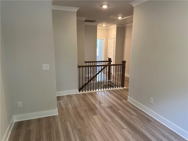 Building Photo - 796 Winding Rose Dr