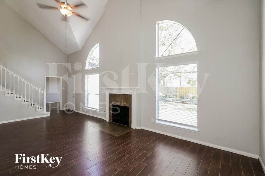 Building Photo - 2731 Cross Tide Ln