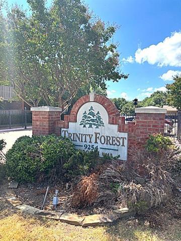 Primary Photo - 9254 Forest Ln