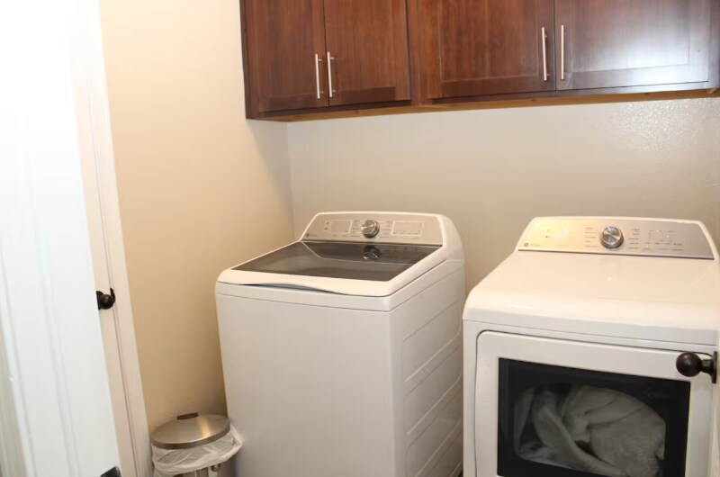 Building Photo - 3101 Spring Willow