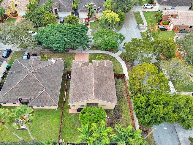 Building Photo - 9437 SW 183rd Terrace