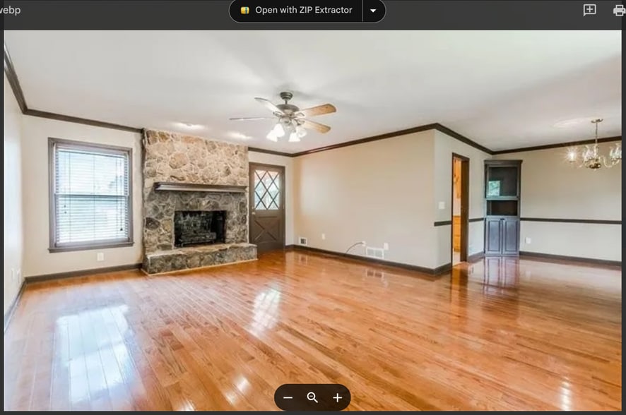 Building Photo - 204 Hickory Rdg