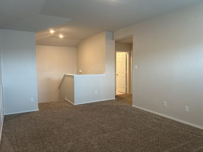 Building Photo - 9611 Murandy Dr