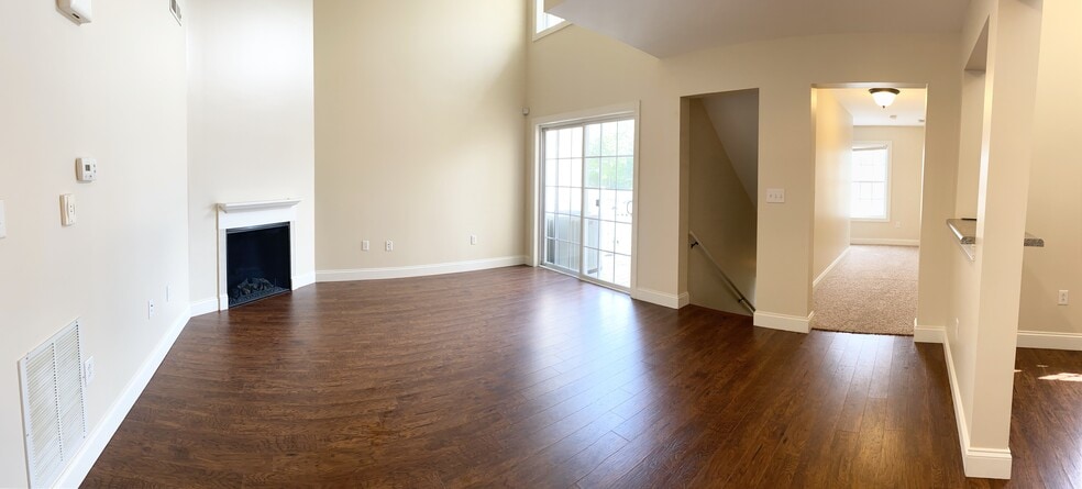 Building Photo - 405 Treyson Ln