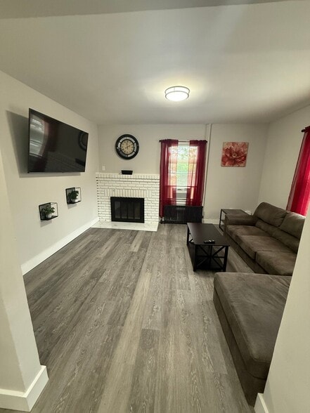 Building Photo - 49 Orton Ave