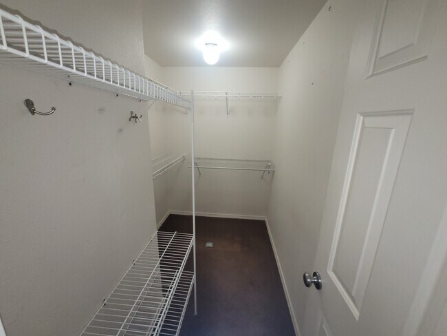 Building Photo - 4215 Case Ln