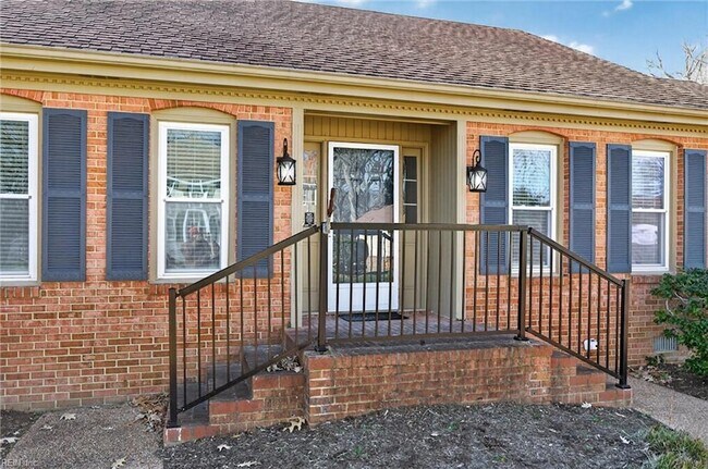 Building Photo - 4741 Michaux Dr