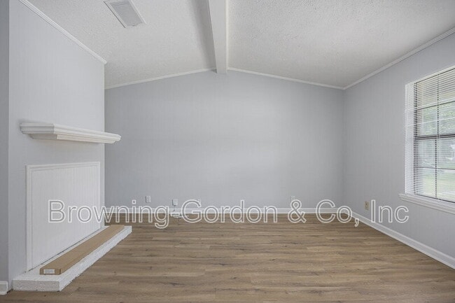 Building Photo - 3332 Oak Trees Ct