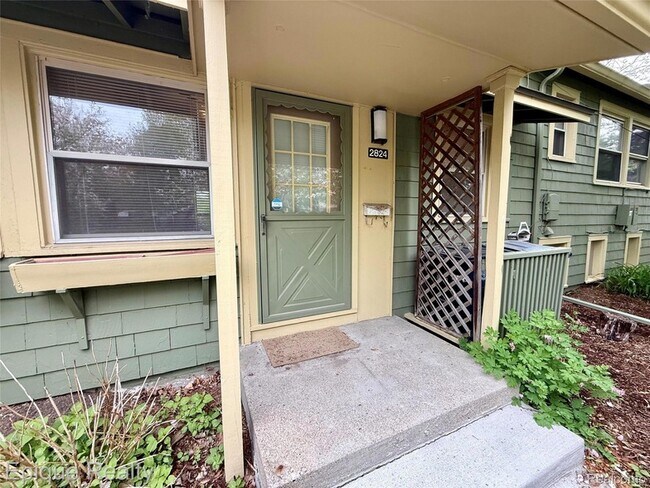 Building Photo - 2824 Whitewood St