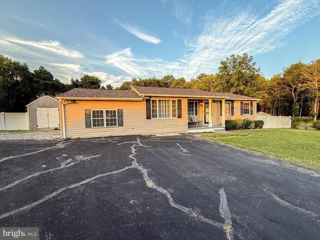 Building Photo - 42544 Keith Ct