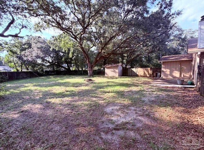 Building Photo - 7811 Deborah Dr