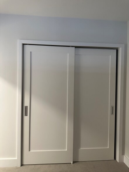 Building Photo - 1211 Van St SE