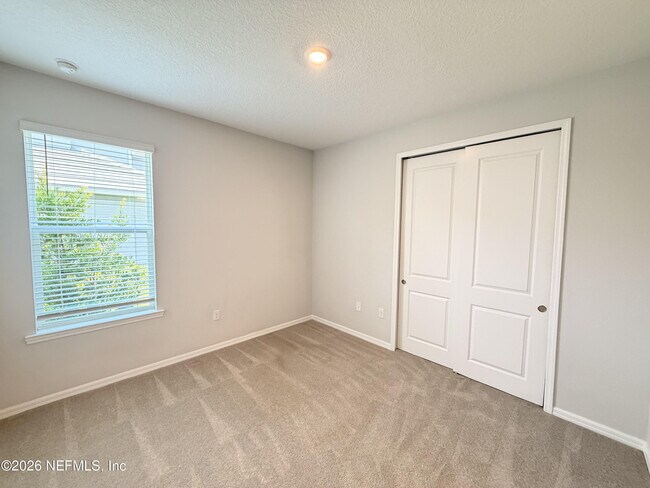 Building Photo - 1352 Arklow Cir