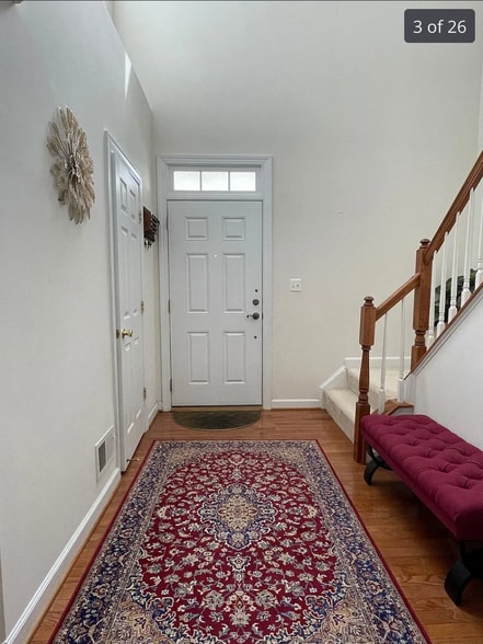 Building Photo - 8162 Gilroy Dr