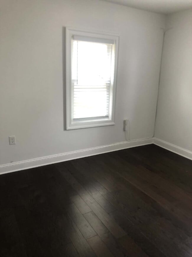 Building Photo - Newly Renovated 3BR/2.5BA Home in NE DC – Move-In Ready!