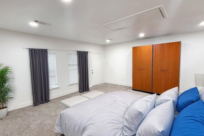 Building Photo - 2646 Heatherwood Dr