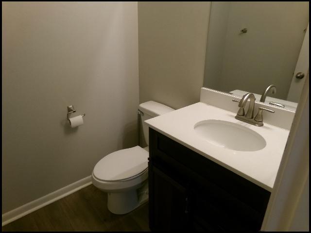 Building Photo - 34 Paige Ave